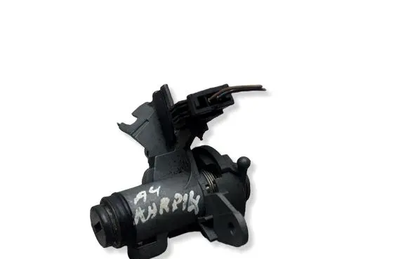 Audi A4 S4 B7 8E 8H Tailgate exterior lock 8E0827573