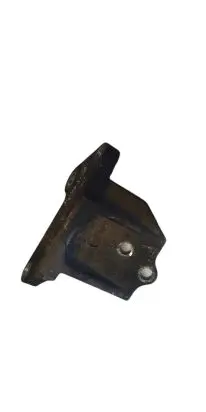 Nissan X-Trail T30 Engine mounting bracket NOCODE