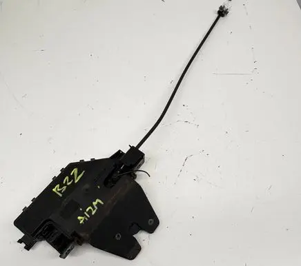 BMW 3 E90 E91 Tailgate lock latch 51247840617 7840617 51248196401