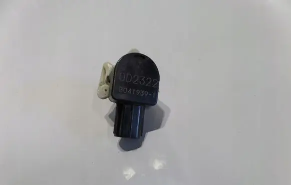 Lexus IS 220D-250-350 Rear air suspension level height sensor 0D2322B0419391