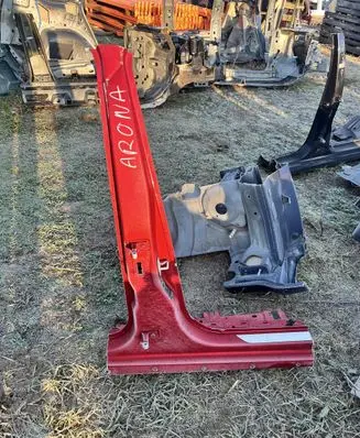 Seat Arona Pillar (middle) VW15075