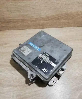 Opel Omega B1 Engine control unit/module ECU 0281001215 90379298