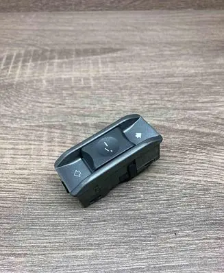 BMW 7 E65 E66 Sunroof switch 6904291