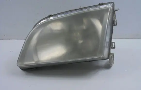 Mitsubishi Space Star Headlight/headlamp