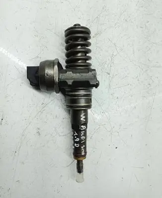 Audi A4 S4 B6 8E 8H Fuel injector 038130073AR