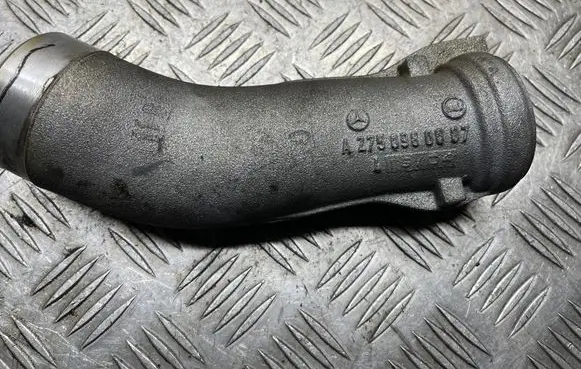 Mercedes-Benz CL C215 Turbo air intake inlet pipe/hose A2750980007