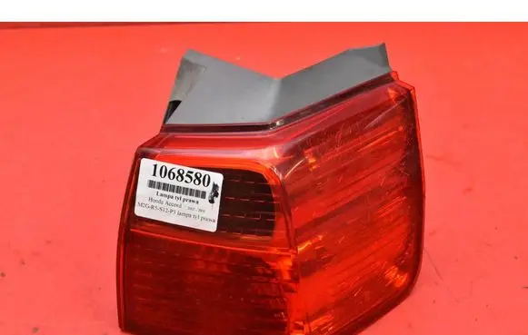 Honda Accord Rear/tail lights P3226R