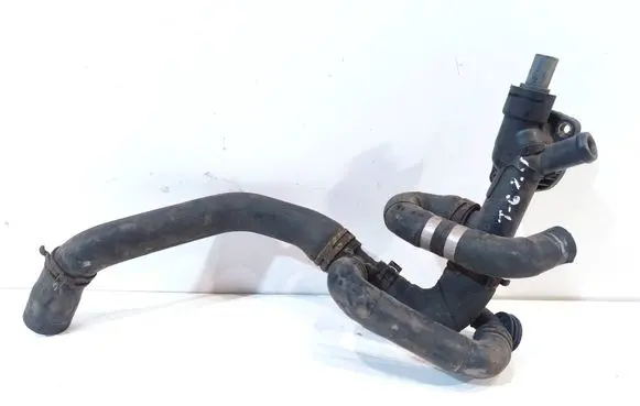 Volkswagen Transporter - Caravelle T6 Engine coolant pipe/hose 03L121131K