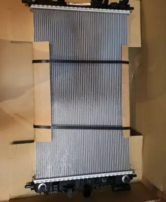 Opel Insignia A Coolant radiator 23299712
