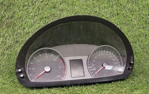 Volkswagen Crafter Speedometer (instrument cluster) 9064468021