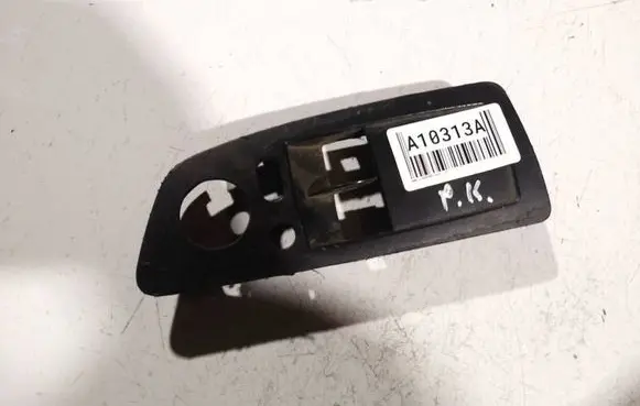 BMW 1 E81 E87 Front door window switch trim 