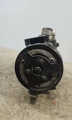 Volkswagen PASSAT B6 Air conditioning (A/C) compressor (pump) 1K0820859F 05387704704 8681P