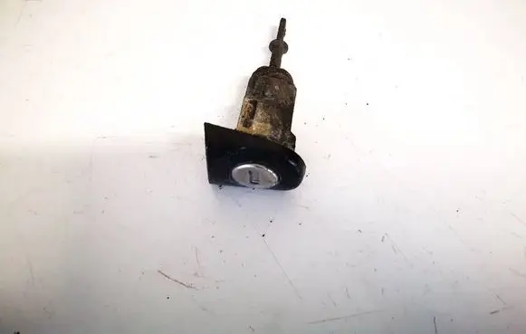Volkswagen Golf IV Front door lock (next to the handle) 1u0837167