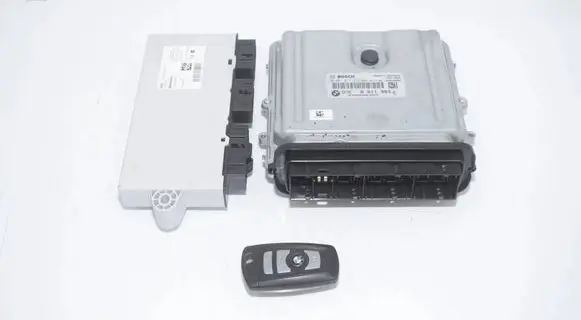 BMW 5 GT F07 Engine ECU kit and lock set 9241971 8511983 9226585