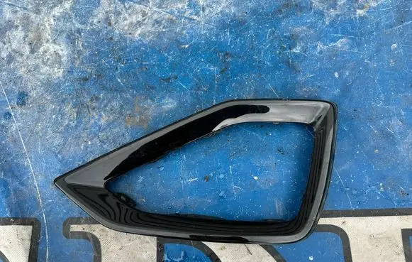 Audi Q2 - Rear bumper trim bar molding 81a807967a
