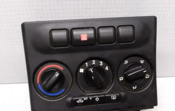 Opel Zafira A Climate control unit 90589777 90559839