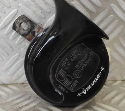 Renault Megane III Horn signal 256100004R E10020046