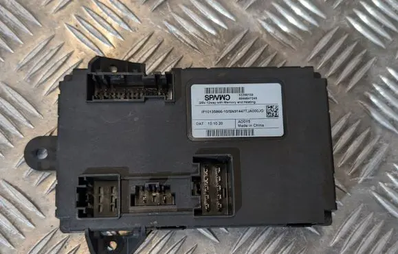 Volvo XC40 Seat control module 32298159