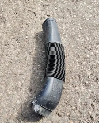 Seat Ibiza IV (6J,6P) Air intake duct part 6J0129618