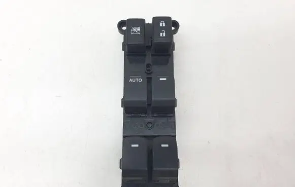 Suzuki SX4 S-Cross Quarter vent window switch 