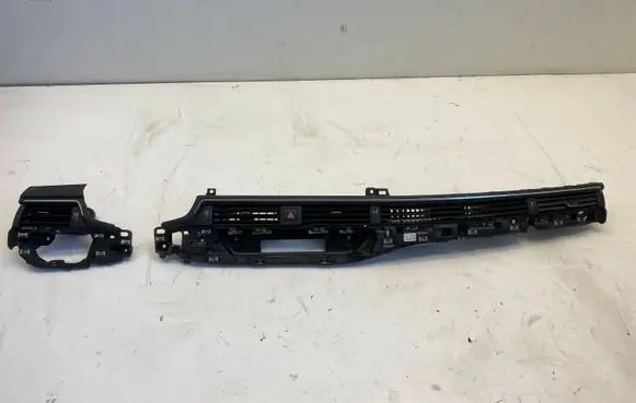 Audi A4 S4 B9 Dash center air vent grill 8W1820902 8W1820901B