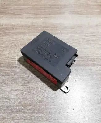 Mercedes-Benz E W124 Airbag control unit/module 0285001050 0038200610
