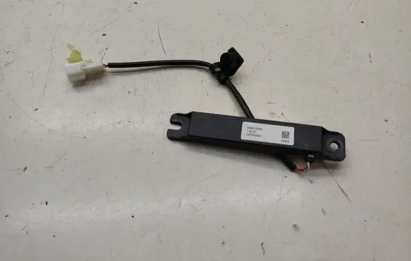Interior comfort aerial antenna