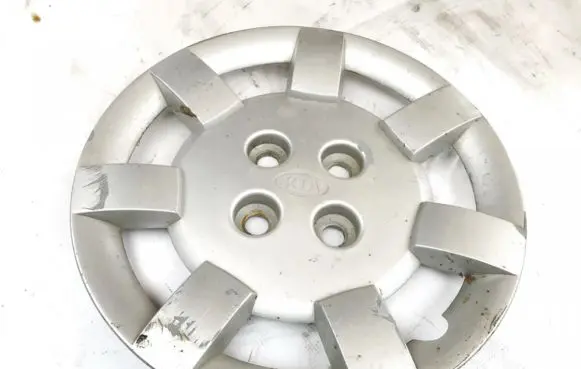 KIA Rio R14 wheel hub/cap/trim 0k34d37170