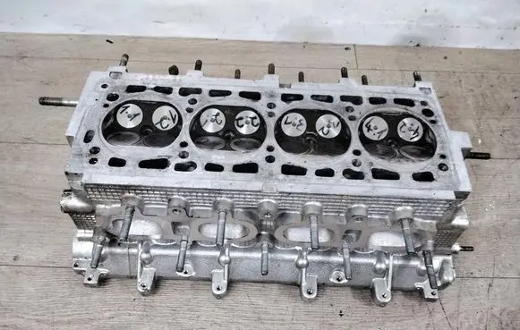 Alfa Romeo 155 Engine head 7669070h