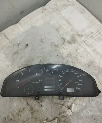 Audi A4 S4 B5 8D Speedometer (instrument cluster) 88311225