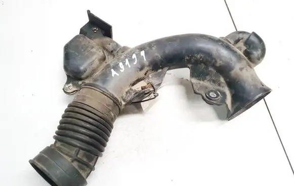 Honda FR-V Air intake hose/pipe atp27
