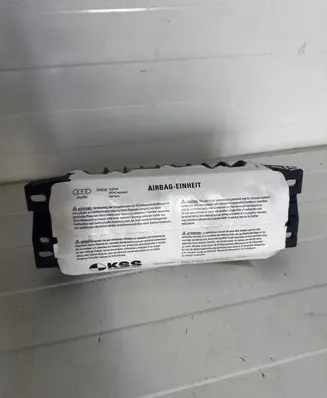 Audi A5 8T 8F Passenger airbag 8T0880204F