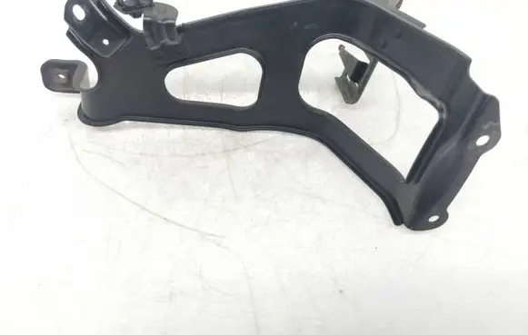 Honda CR-V Other engine bay part