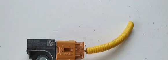 Hyundai Santa Fe Airbag deployment crash/impact sensor 959302W000