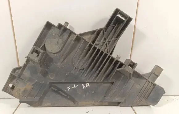 Land Rover Freelander 2 - LR2 Headlight/headlamp mounting bracket 6H5213D084BG
