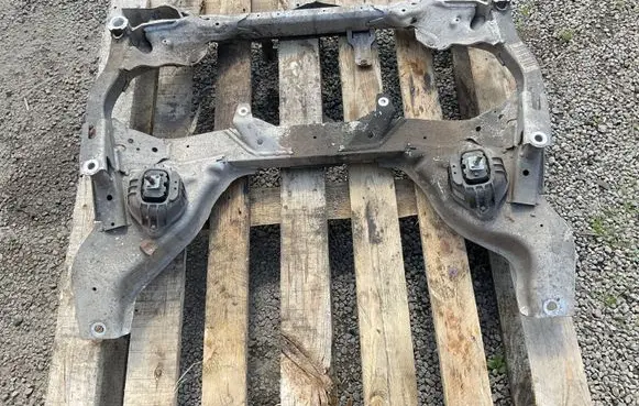BMW 1 E81 E87 Front subframe