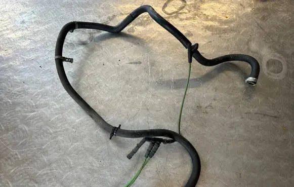 Dodge Journey Vacuum line/pipe/hose 04743858AB