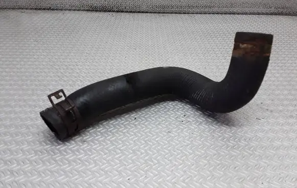 Toyota Yaris Engine coolant pipe/hose