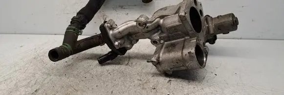 Nissan Qashqai EGR thermostat 147352070R-1