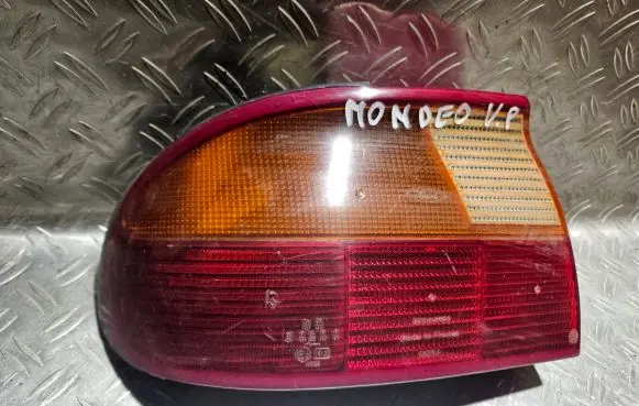Ford Mondeo MK I Rear/tail lights 93BG13A603AA 93BG13A603