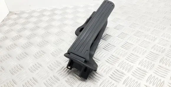 Volkswagen Sharan Accelerator throttle pedal 65102100 65102011