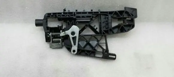 Rear door exterior handle/bracket