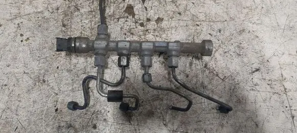 Opel Insignia A Fuel main line pipe 55576177 0445214221 018312