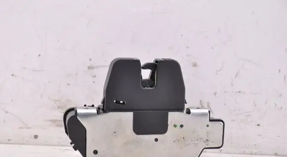Peugeot 208 I Tailgate/trunk/boot lock/catch/latch 9151487499H