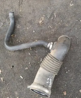 Iveco Daily 35.8 - 9 Turbo air intake inlet pipe/hose