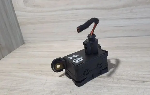Audi Q7 4L ESP acceleration yaw rate sensor 7H0907652A 10170103673 DD76J06387