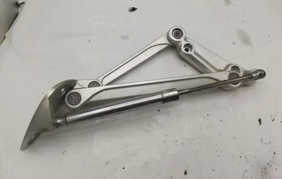 Volkswagen Phaeton Tailgate/trunk/boot hinge 3D5827550C