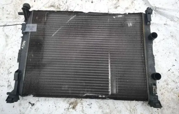 Renault Megane II Coolant radiator 8200115542 872199f