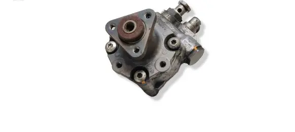 BMW 5 E60 E61 Power steering pump 677469803