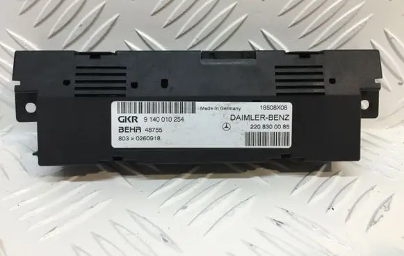 Mercedes-Benz S W220 Air conditioning/heating control unit A2208300085